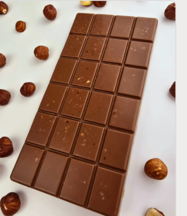 Schokolade mit Haselnüssen